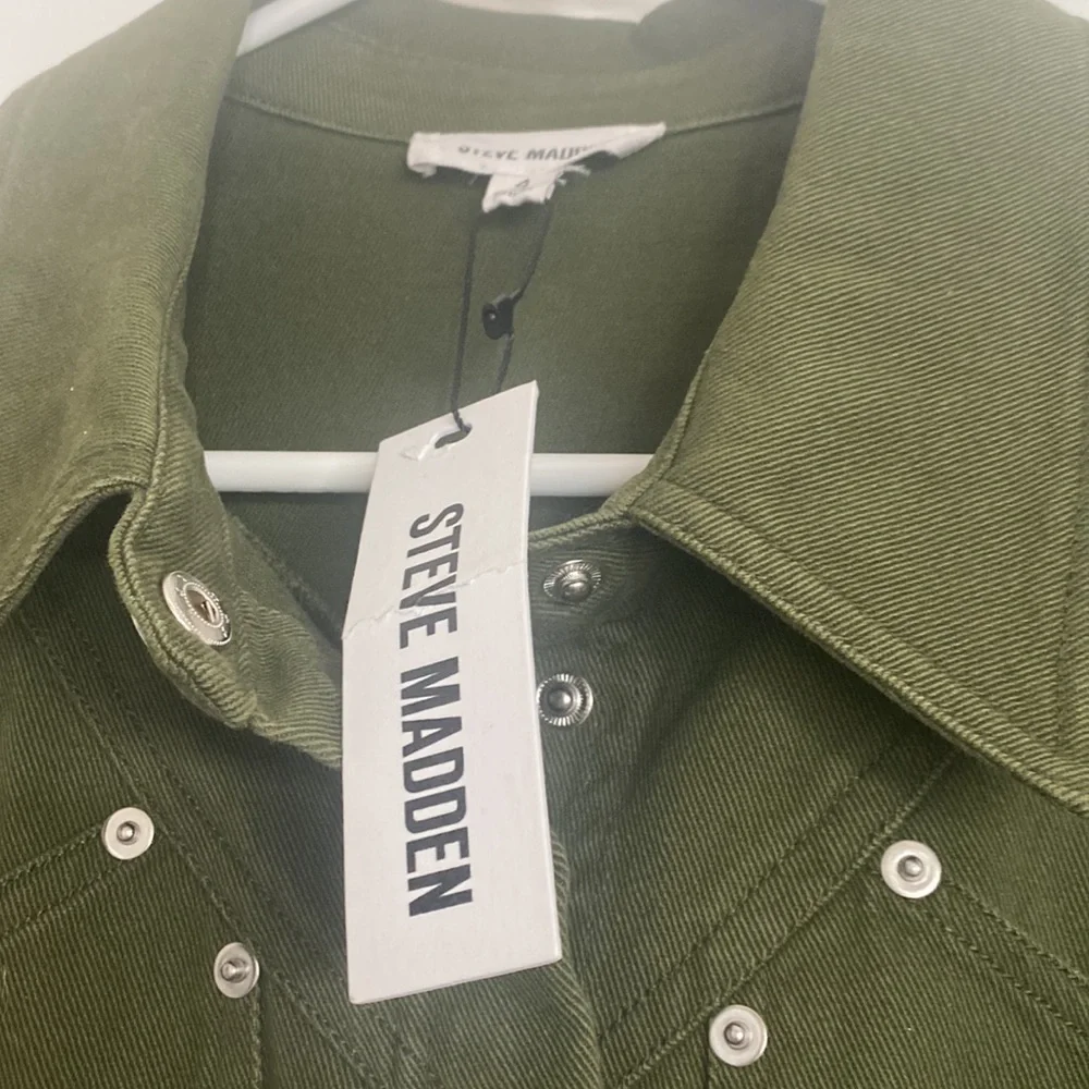 NWT…Steve Madden new with tags size 6 green denim dress - Picture 3 of 5
